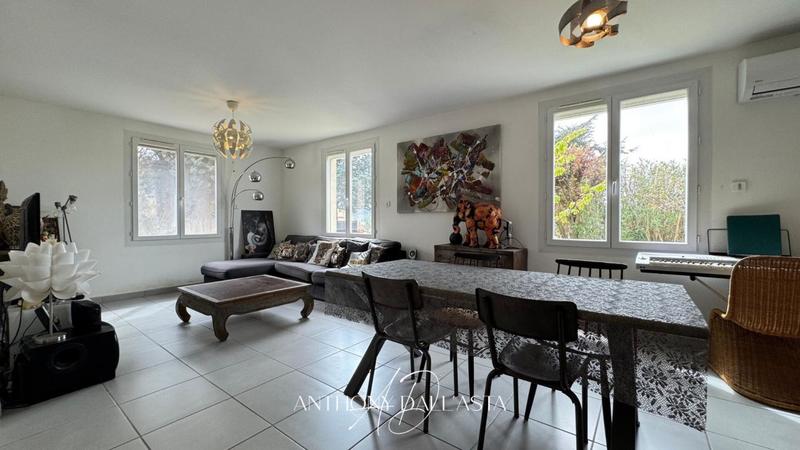 Maison - 94 m² - 3 pièces