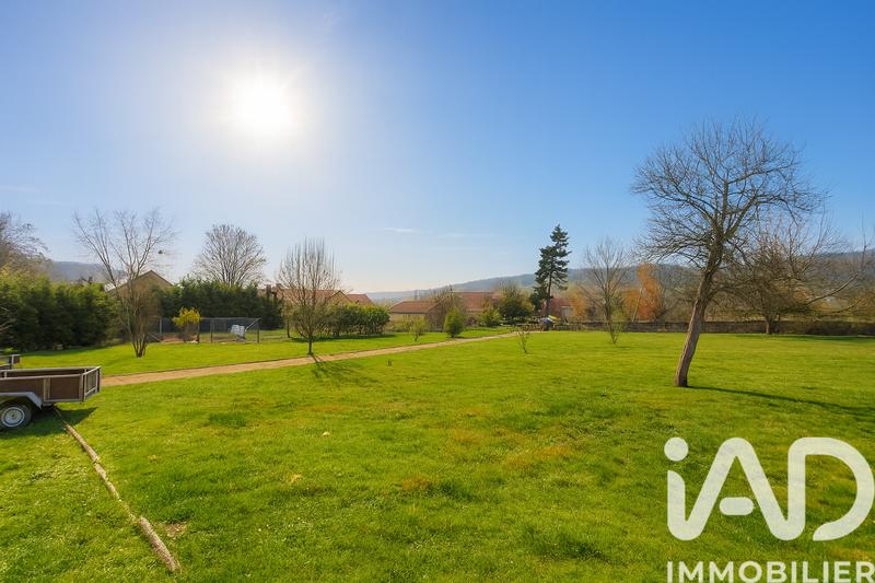 Maison - 181 m² - 8 pièces