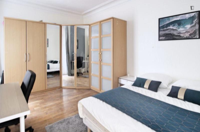 Chambre - 14 m² - 5 pièces