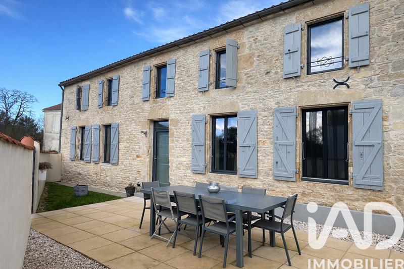 Maison - 152 m² - 6 pièces