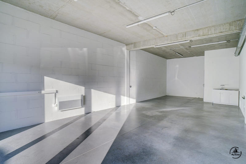 Local d'activités - 60 m²