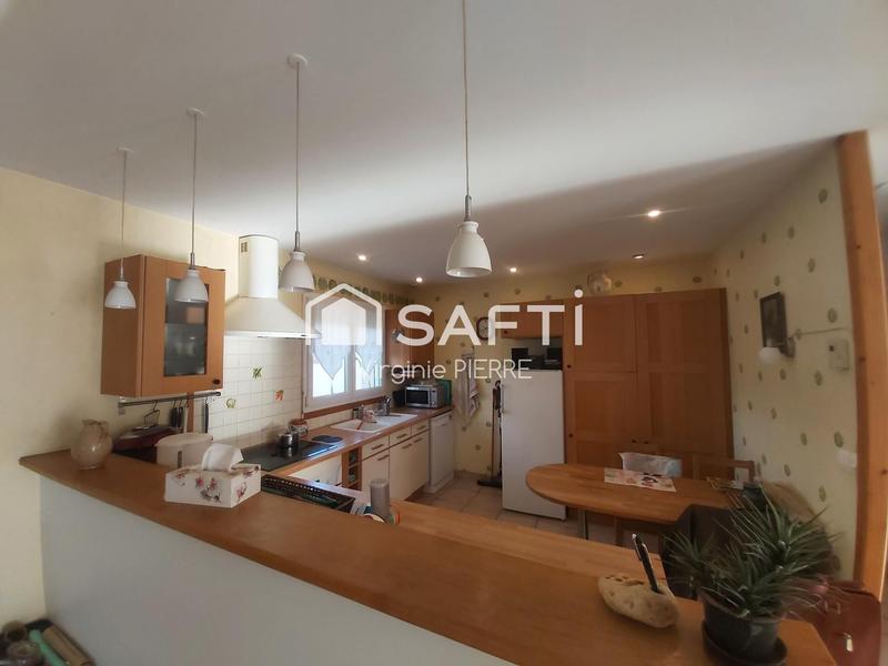 Maison - 93 m² - 4 pièces