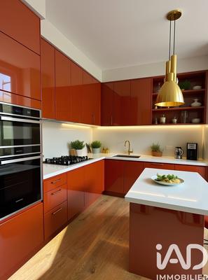 Appartement - 100 m² - 4 pièces