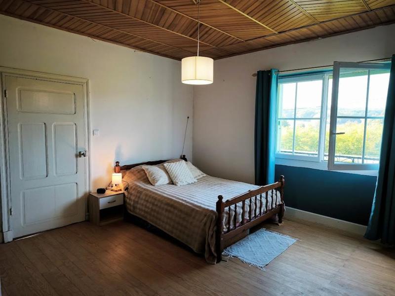 Maison - 165 m² - 5 pièces