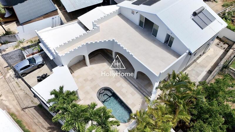 Maison ancienne - 265 m² - 5 pièces