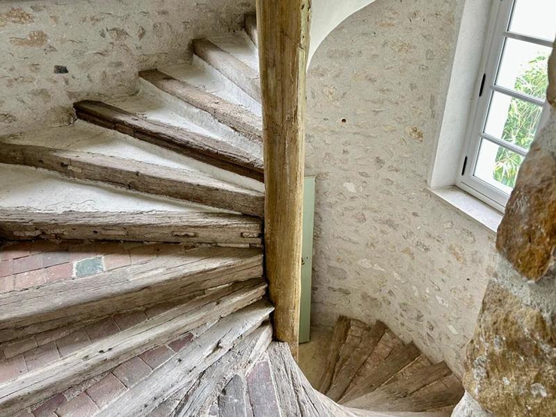 Maison - 484 m² - 12 pièces