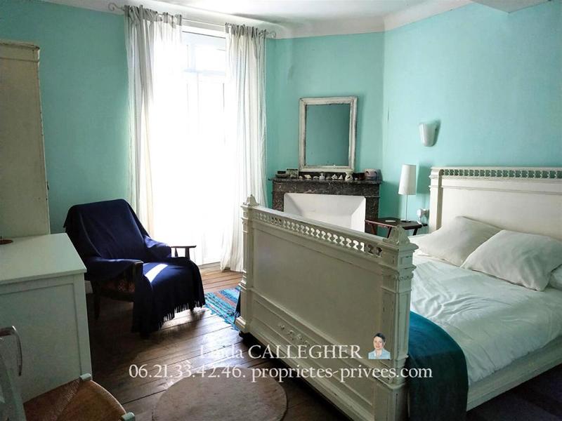 Maison - 130 m² - 8 pièces