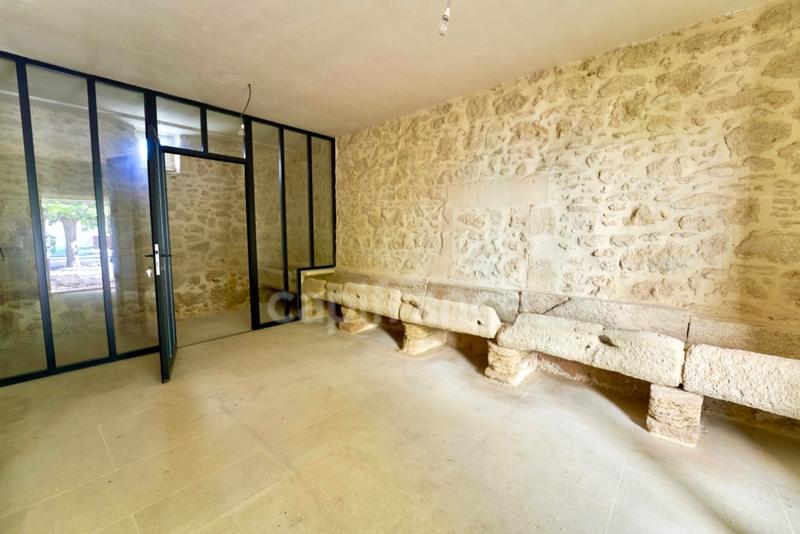 Maison - 290 m² - 8 pièces