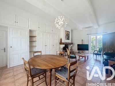 Maison - 215 m² - 8 pièces