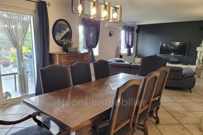 Villa - 150 m² - 4 pièces