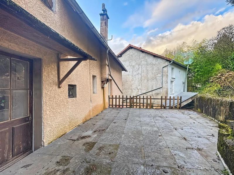 Maison de village - 140 m² - 7 pièces