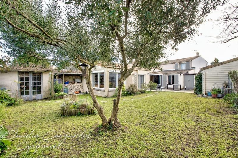 Maison - 182 m² - 6 pièces