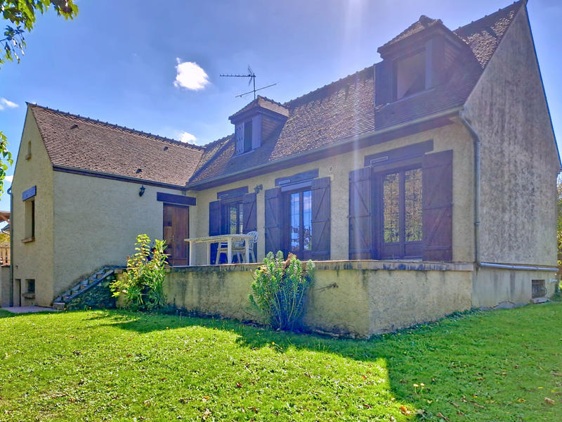 Maison - 120 m² - 6 pièces