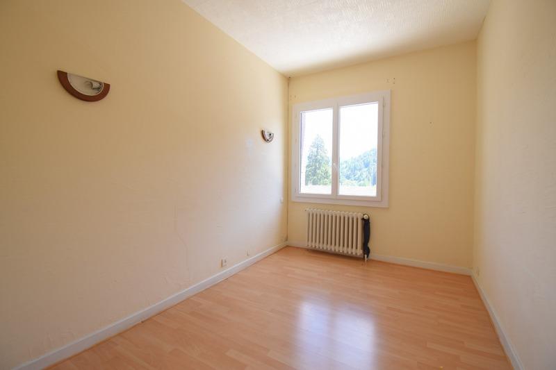 Maison - 234 m² - 8 pièces