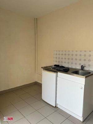 Studio - 18 m² - 1 pièce