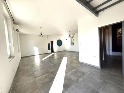 Maison - 158 m² - 6 pièces