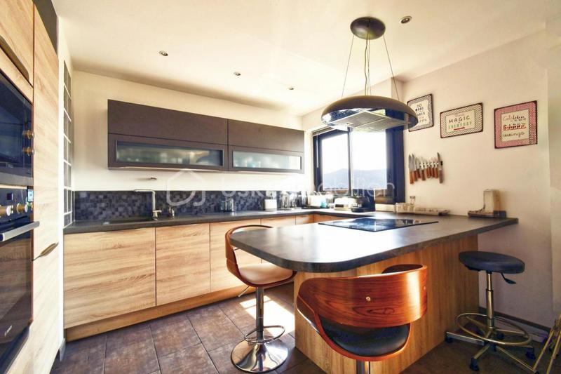 Appartement - 113 m² - 5 pièces