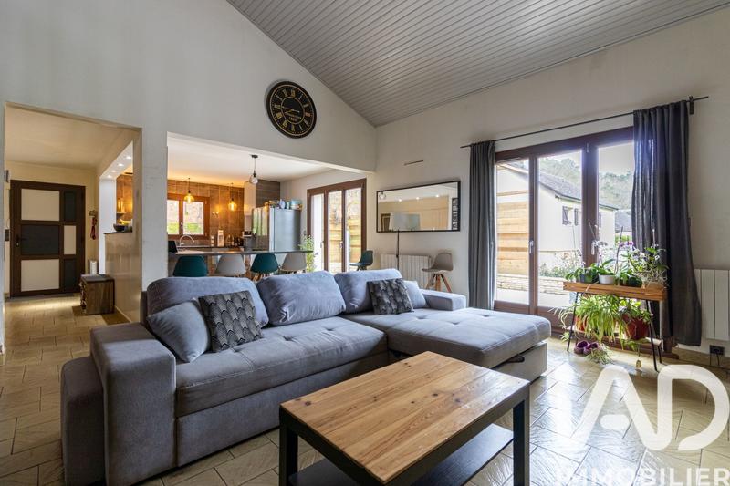 Maison - 125 m² - 5 pièces