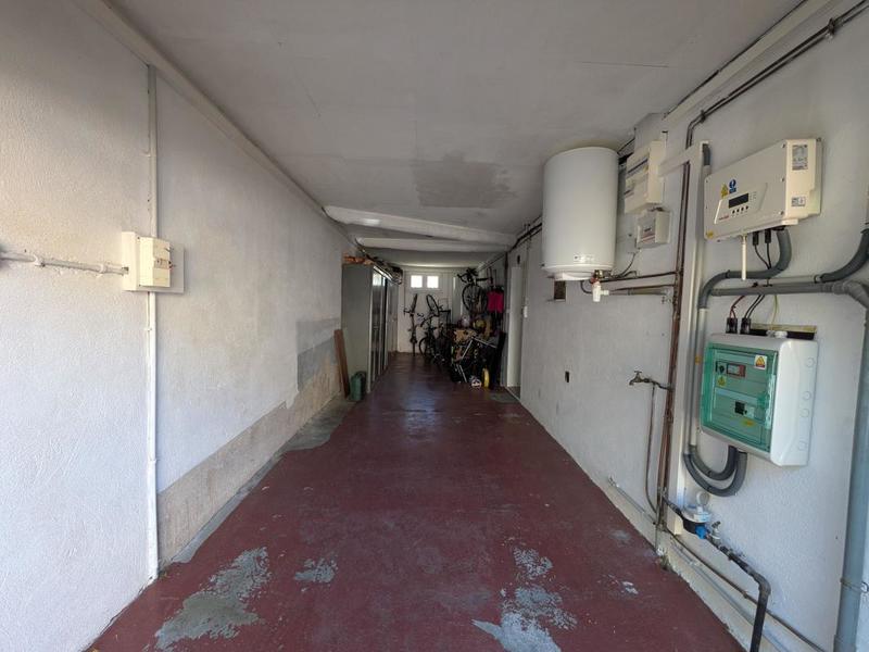 Maison - 184 m² - 7 pièces