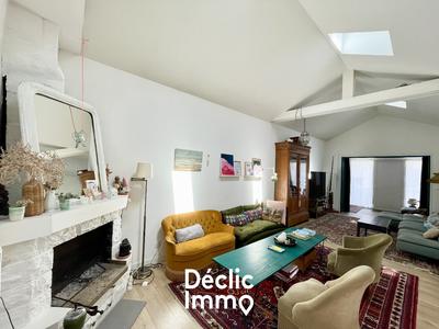 Maison - 136 m² - 6 pièces