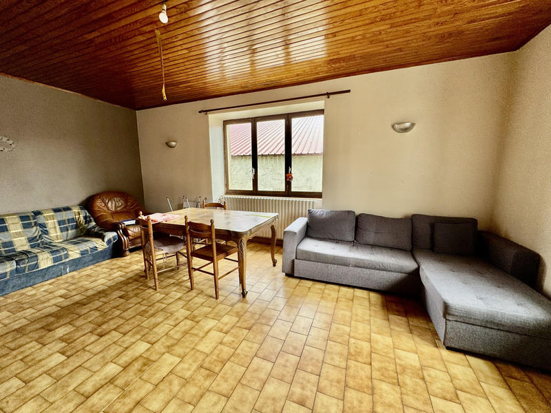 Maison - 260 m² - 10 pièces