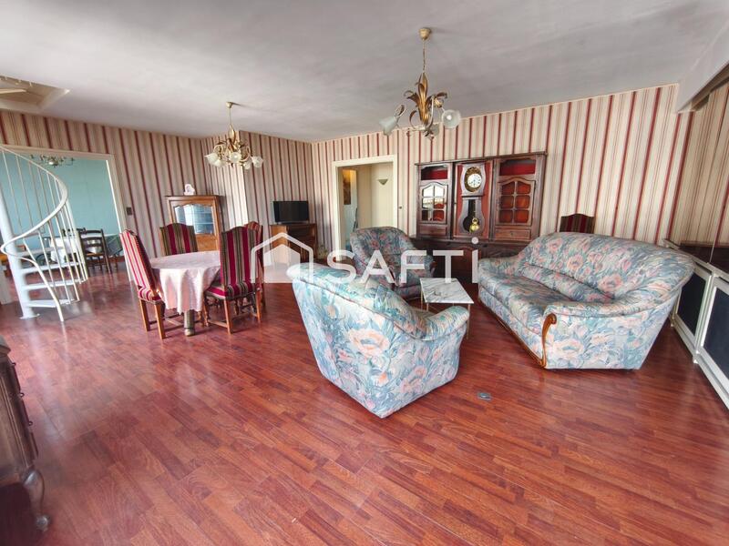 Appartement - 143 m² - 6 pièces