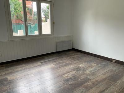 Maison - 83 m² - 5 pièces