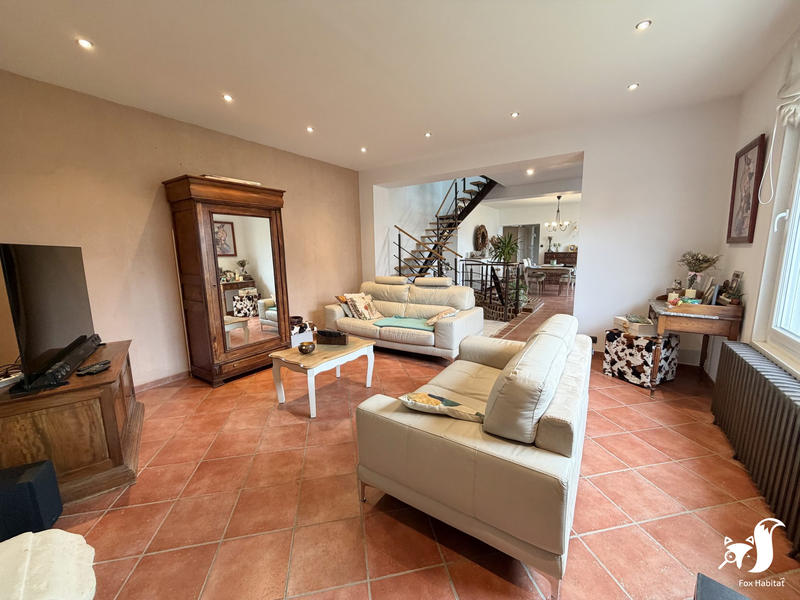 Maison - 140 m² - 6 pièces