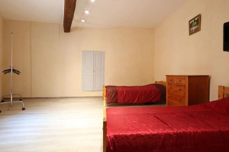 Appartement - 130 m² - 6 pièces