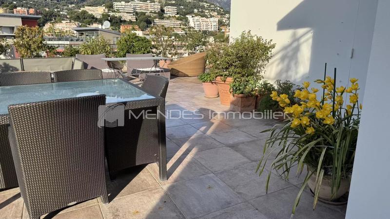 Appartement - 137 m² - 4 pièces