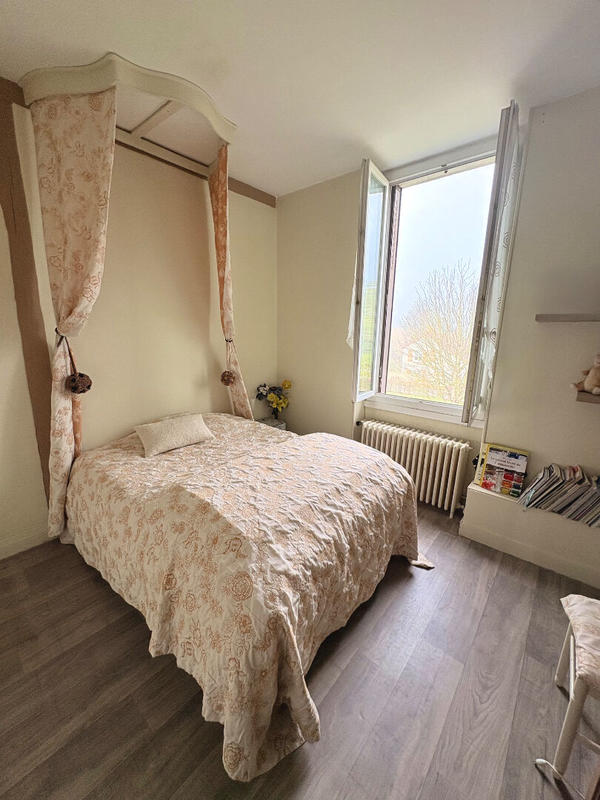 Maison - 111 m² - 6 pièces