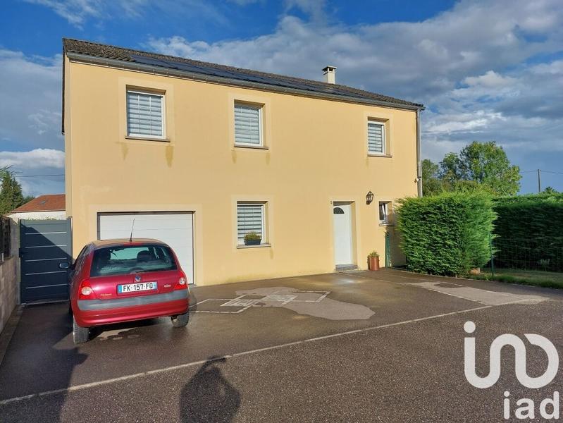 Maison - 143 m² - 7 pièces