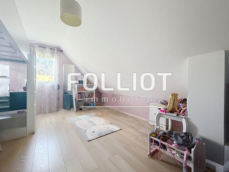 Maison - 158 m² - 6 pièces