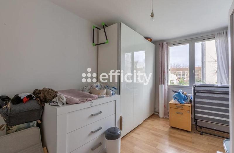 Appartement - 81 m² - 4 pièces