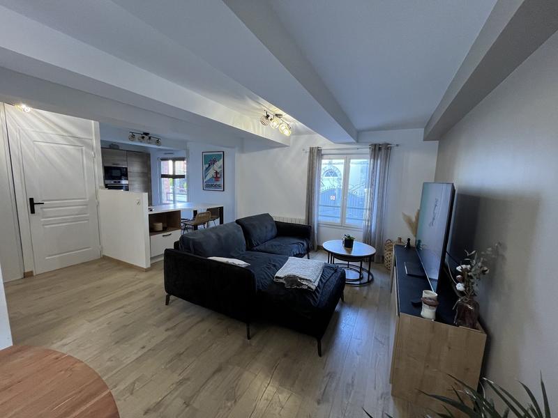 Maison traditionnelle - 115 m² - 7 pièces