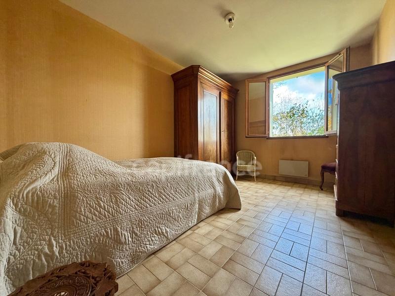 Maison - 135 m² - 7 pièces