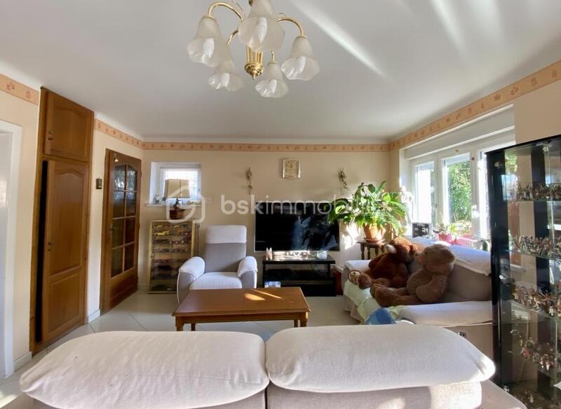 Maison - 100 m² - 5 pièces