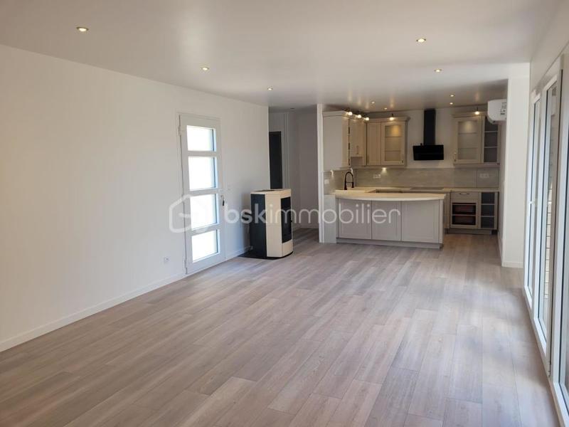 Maison - 80 m² - 4 pièces