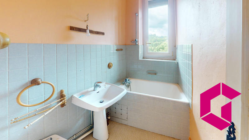 Maison - 65 m² - 6 pièces