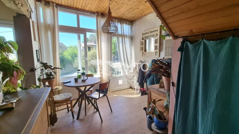 Maison - 150 m² - 9 pièces