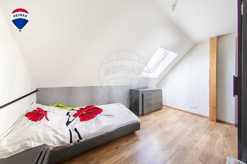 Maison - 140 m² - 4 pièces