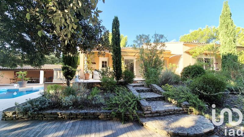 Maison - 225 m² - 6 pièces