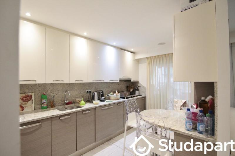 Chambre - 15 m² - 1 pièce