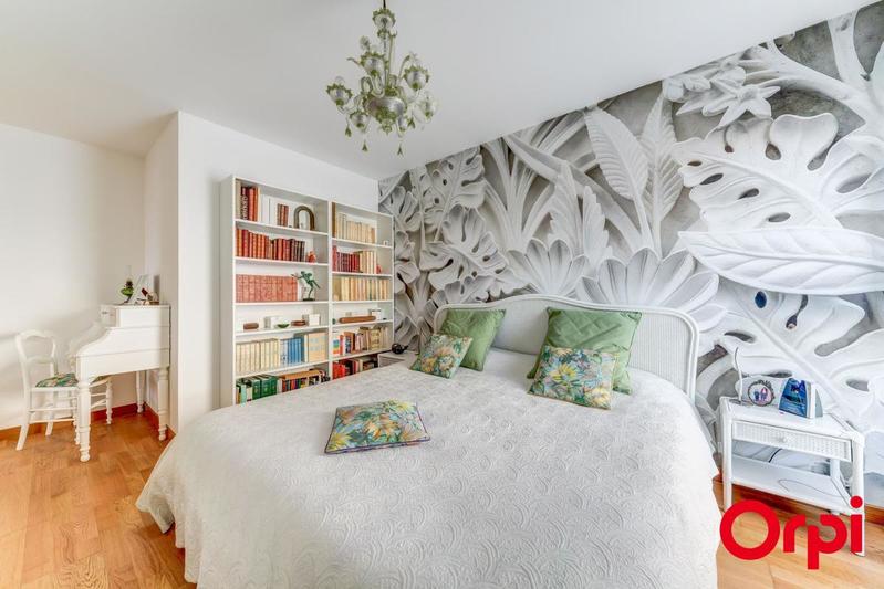 Appartement - 80 m² - 3 pièces