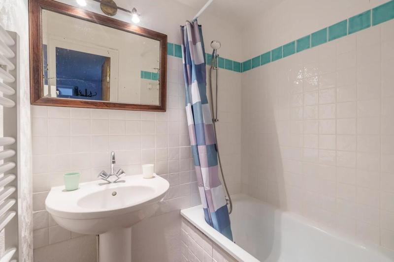 Propriété - 350 m² - 6 pièces