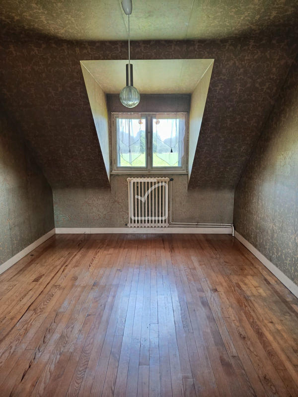 Maison - 103 m² - 7 pièces