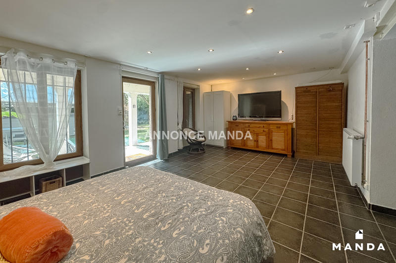 Appartement - 60 m² - 2 pièces