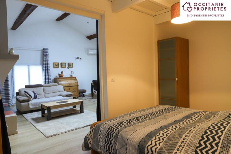 Propriété - 366 m² - 13 pièces