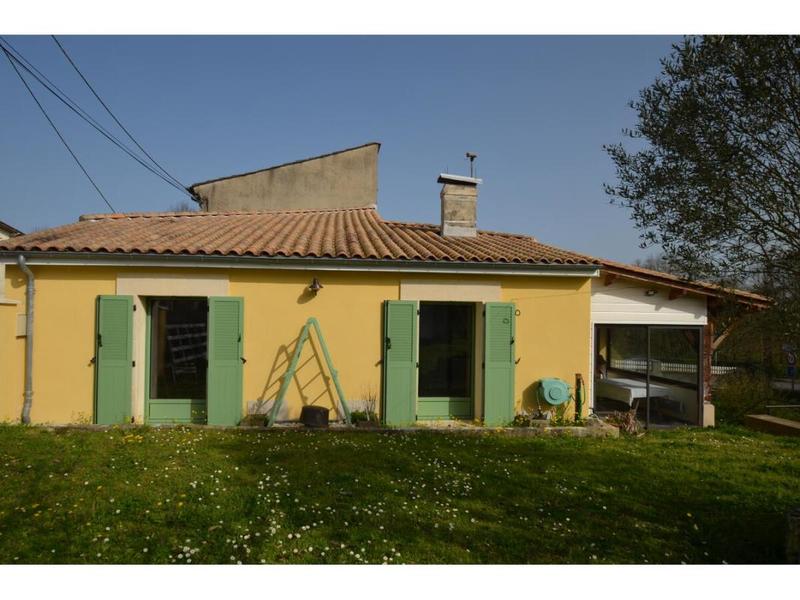 Maison - 97 m² - 5 pièces