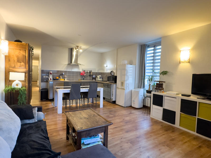 Appartement - 61 m² - 3 pièces